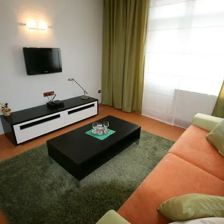 Krystal Hotel