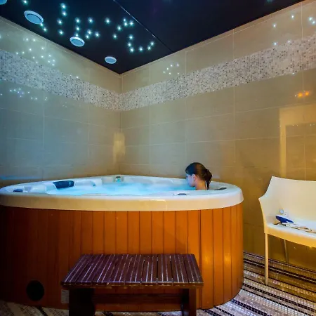 Krystal Hotel
